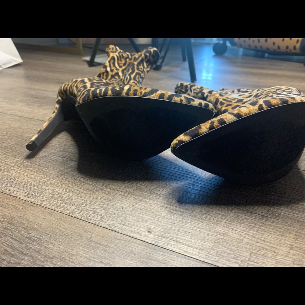 Leopard Booties - Picture 4 of 6